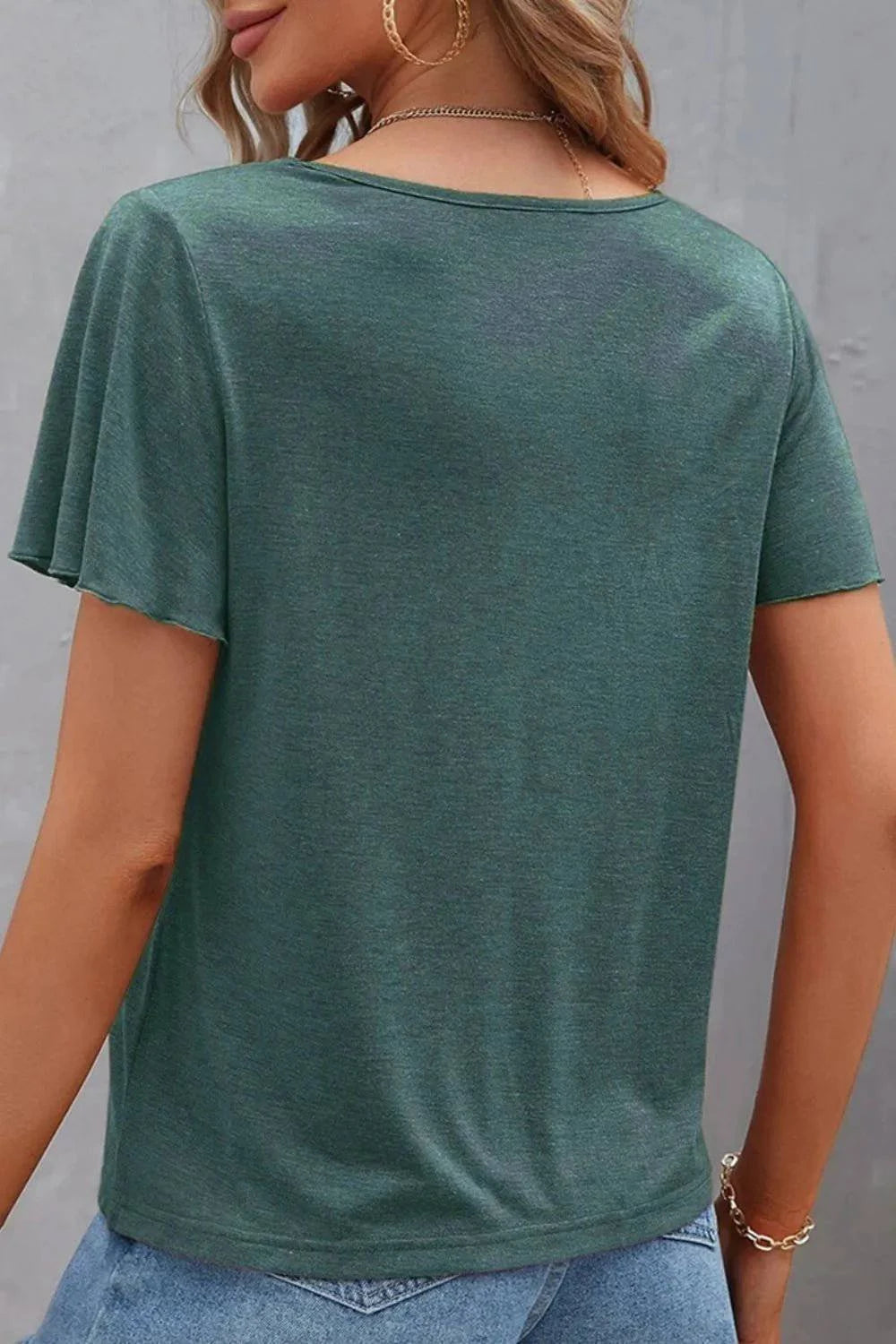 T-shirt à manches courtes et col en V - Les secrets de Cath