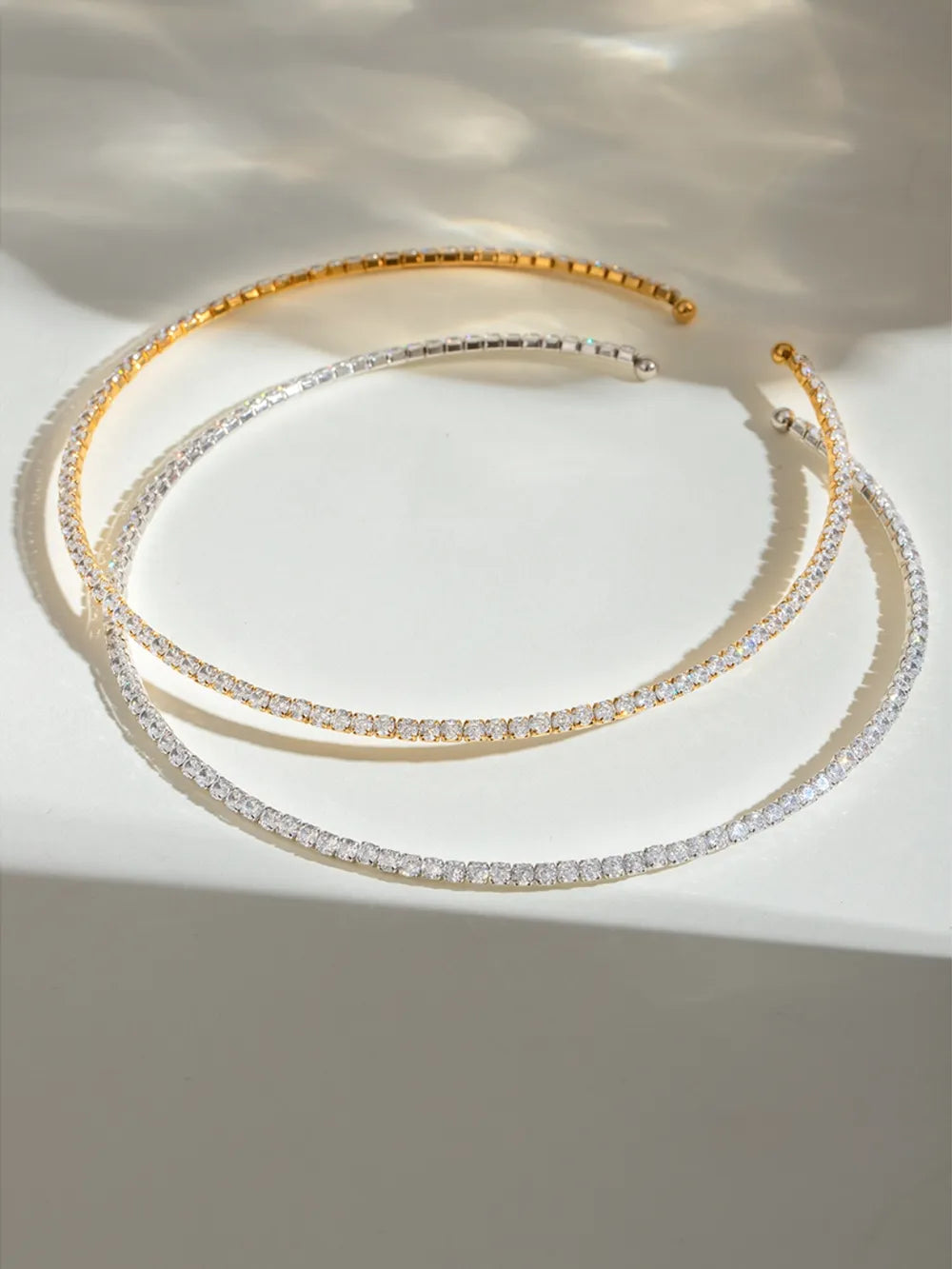 Collier en acier inoxydable incrusté de zircons - Les secrets de Cath