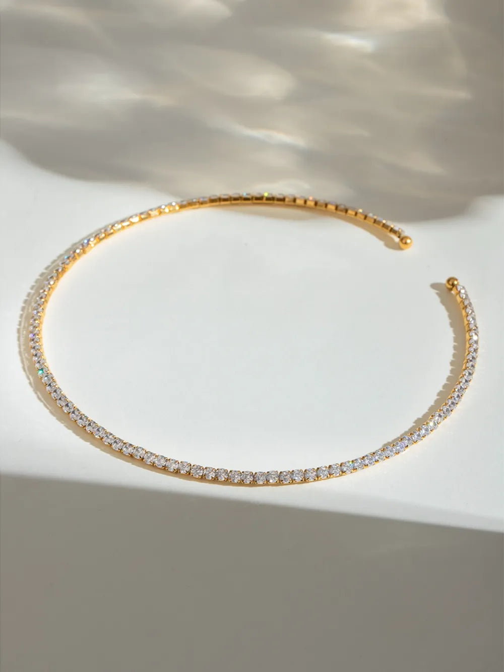Collier en acier inoxydable incrusté de zircons - Les secrets de Cath