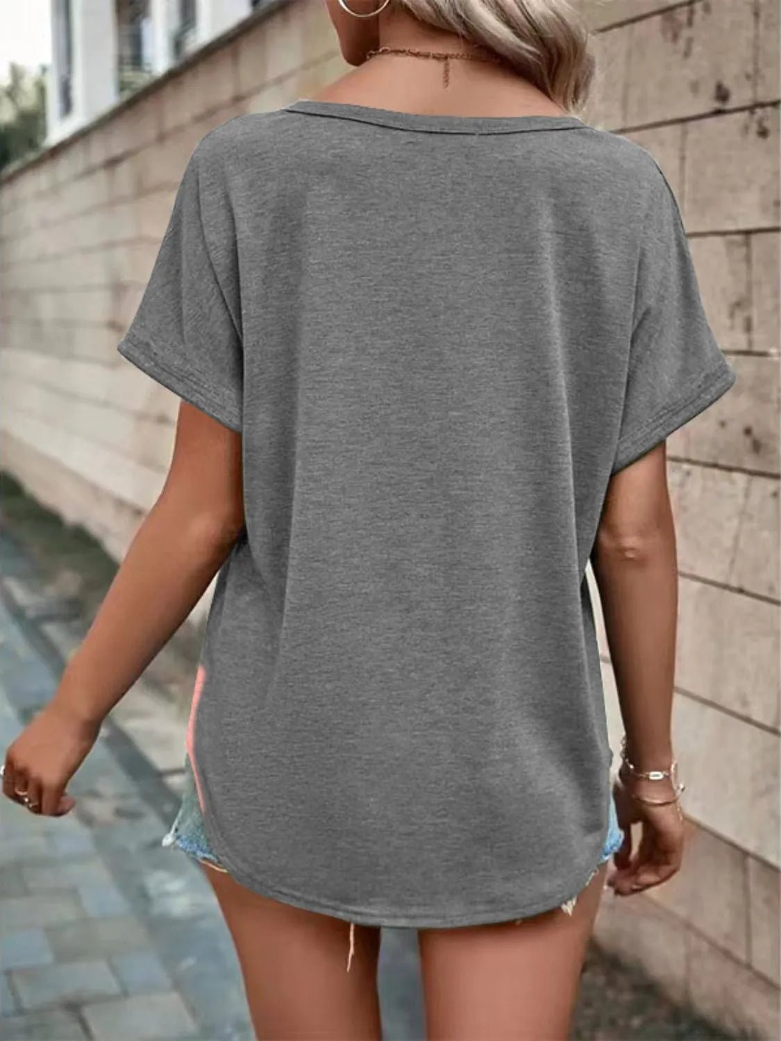 T-shirt à manches courtes cranté grande taille - Les secrets de Cath