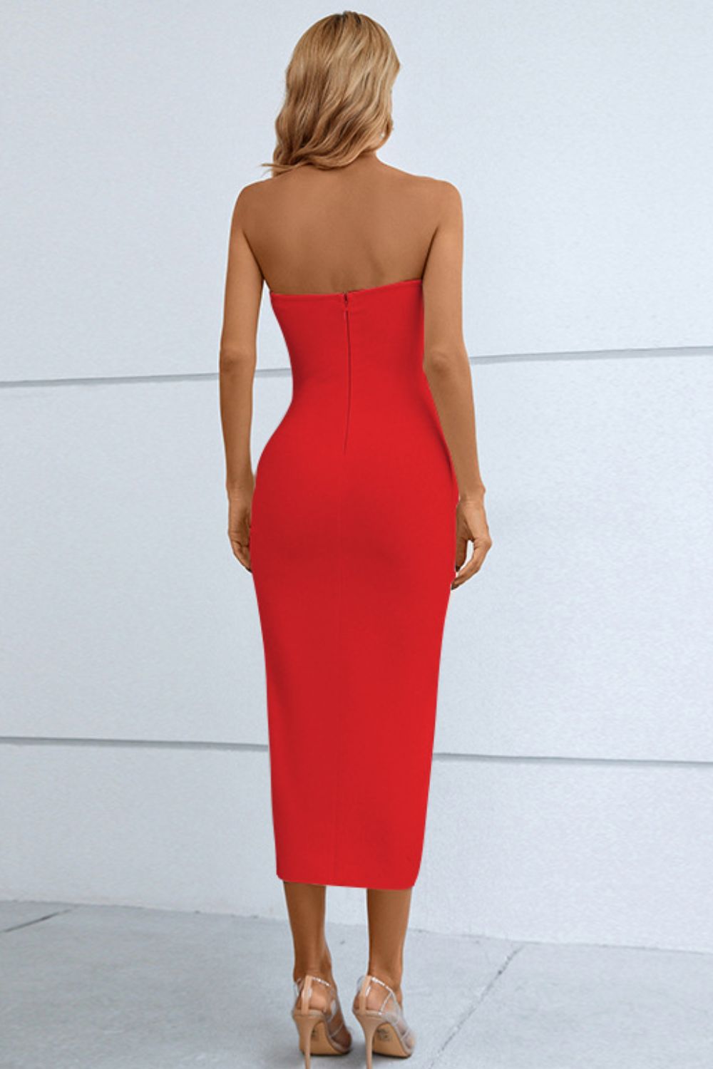 Robe bandage fendue sans bretelles avec cordon de serrage - Les secrets de Cath