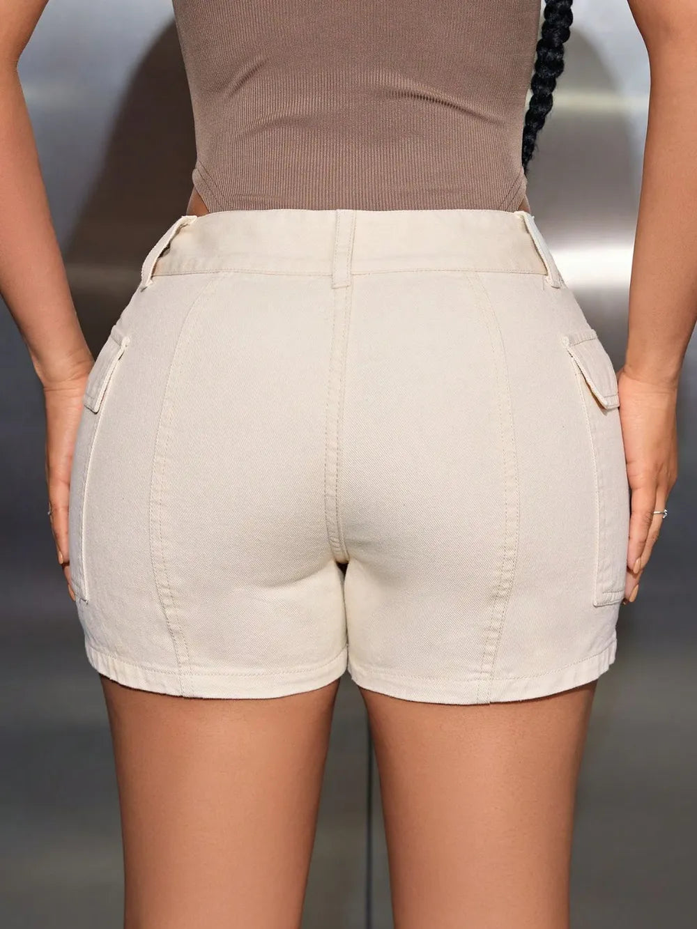 Mid-Rise Waist Denim Shorts with Pockets - Les secrets de Cath