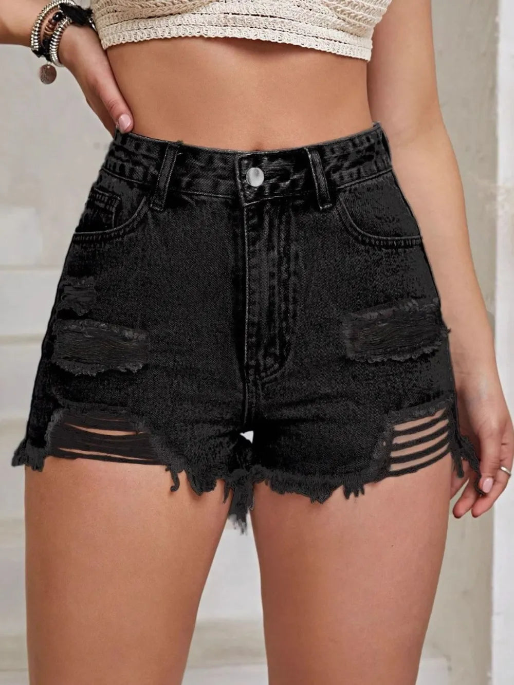 Distressed Raw Hem High Waist Denim Shorts - Les secrets de Cath