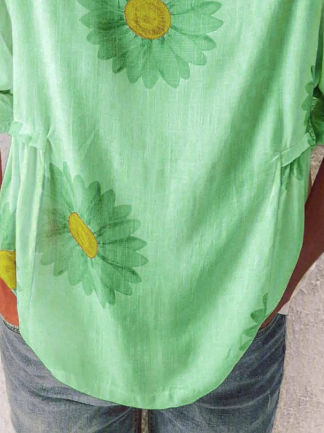 T-shirt à manches courtes et col rond avec imprimé floral - Les secrets de Cath