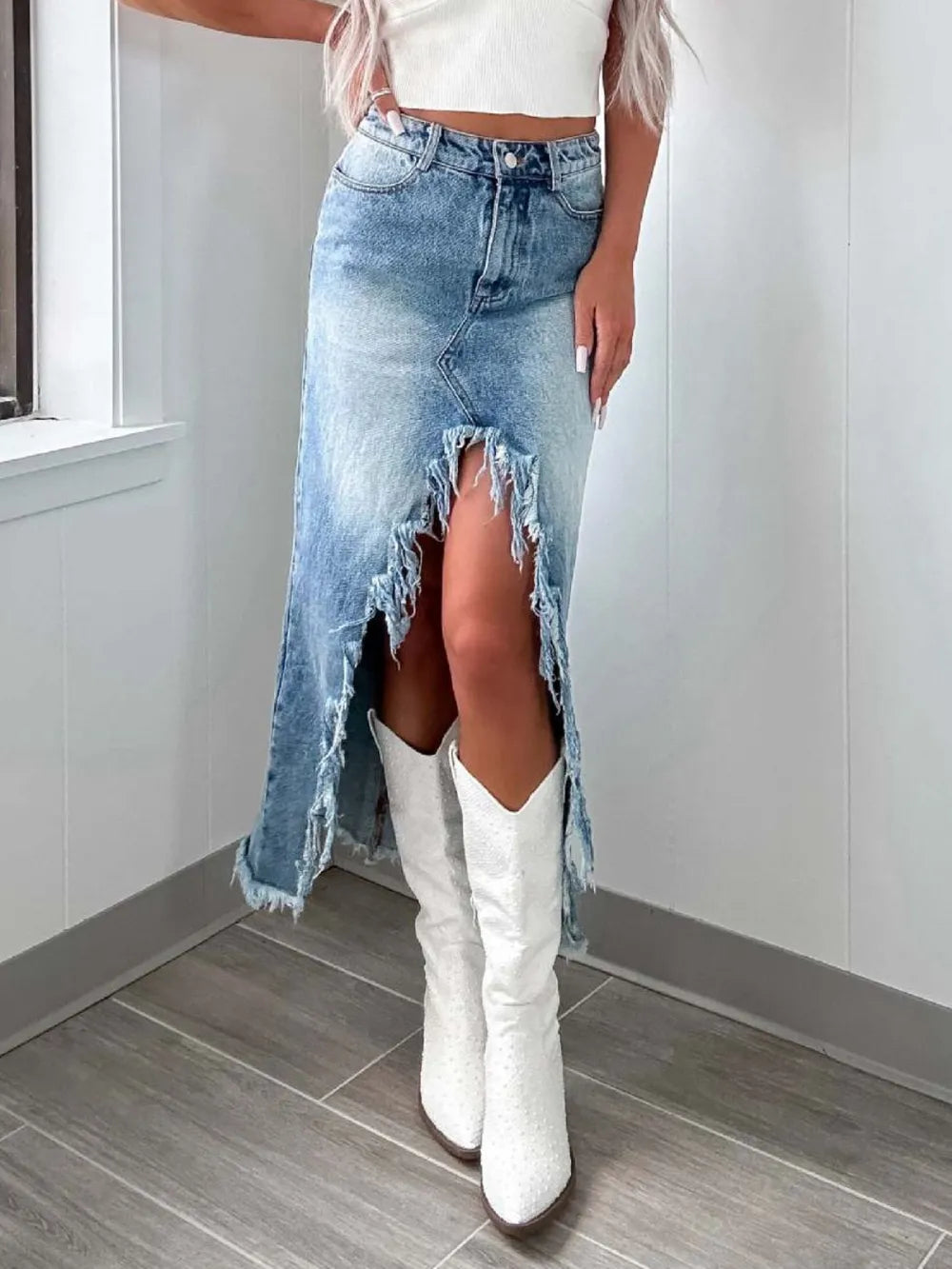 High-Waist Raw Hem Asymmetry Denim Skirt - Les secrets de Cath
