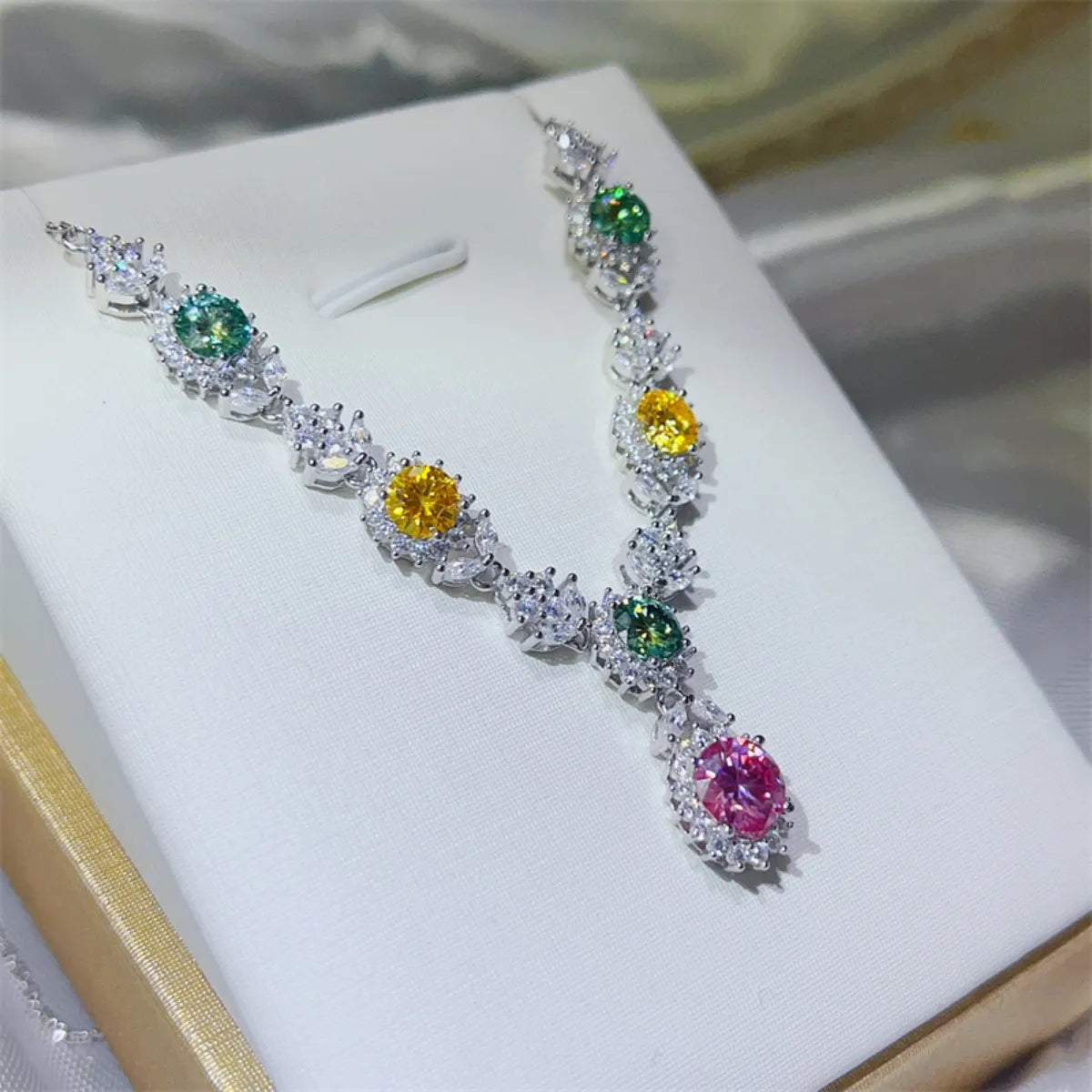 Collier en argent sterling 925 avec moissanite de 3,5 carats - Les secrets de Cath