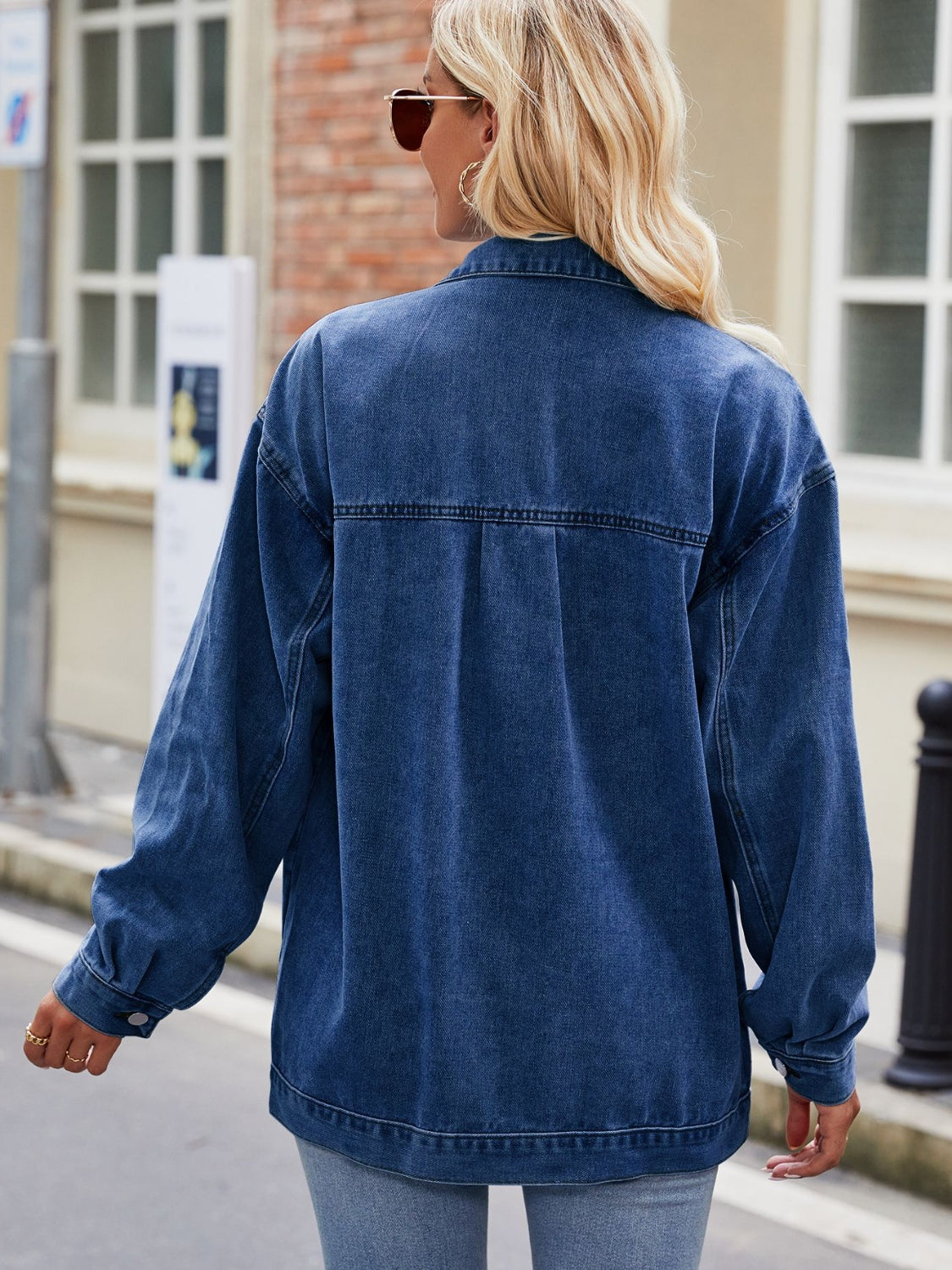 Button Up Denim Jacket with Pockets - Les secrets de Cath