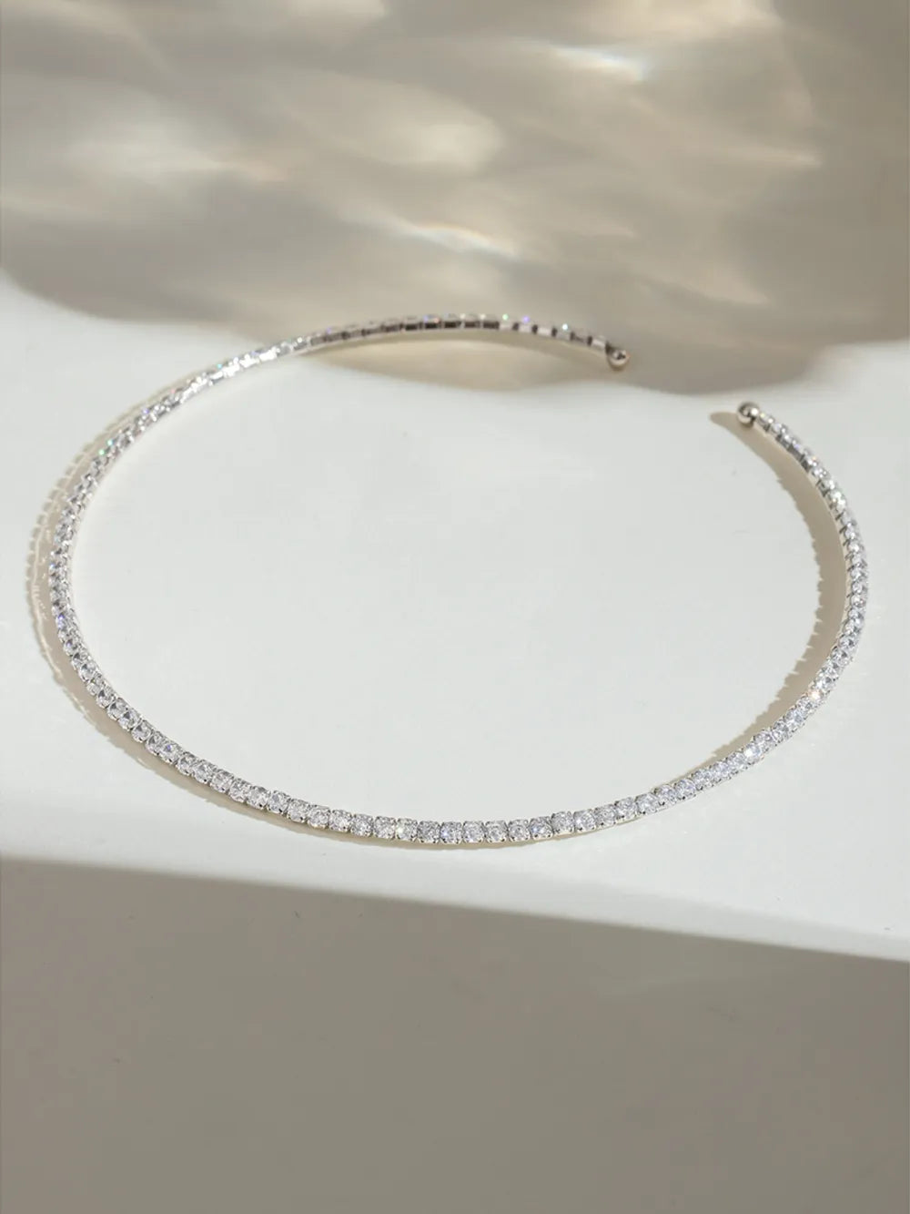Collier en acier inoxydable incrusté de zircons - Les secrets de Cath