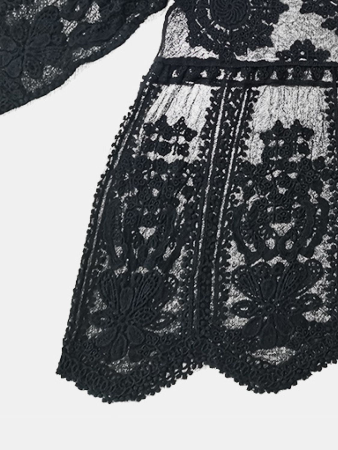 Cache-maillot en dentelle à col rond - Les secrets de Cath