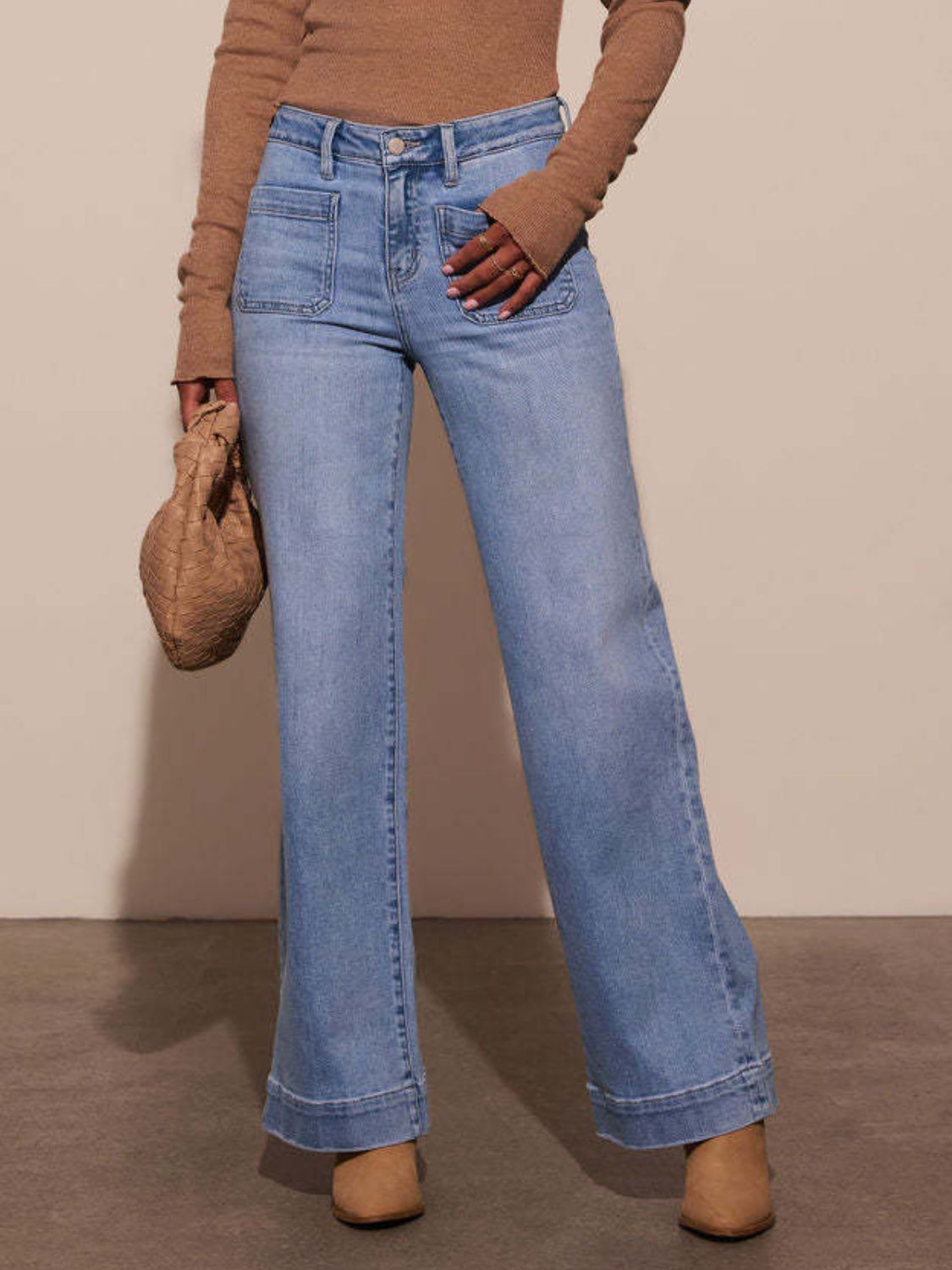 Jean large taille haute avec poche plaquée sur le devant - Les secrets de Cath