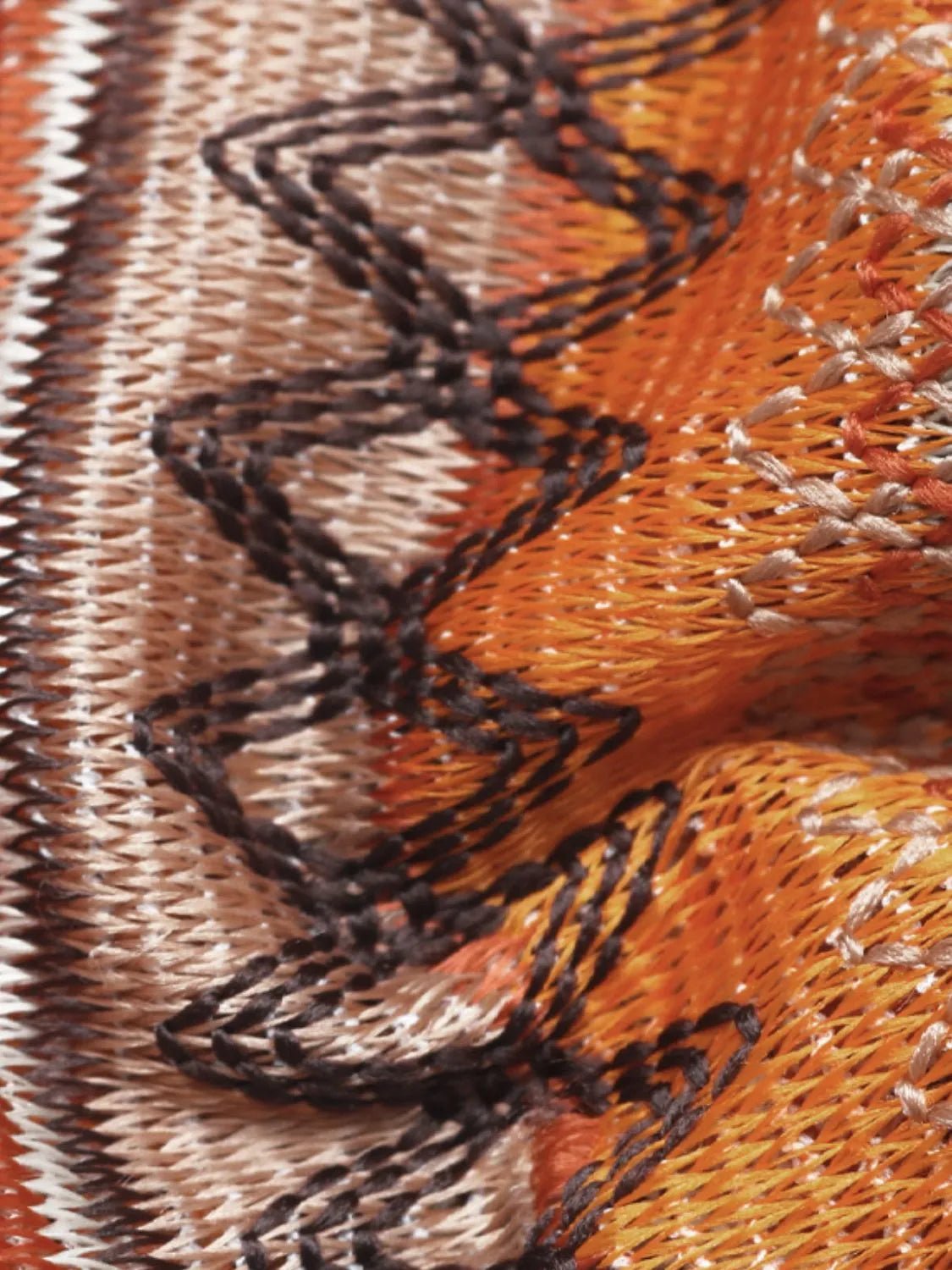 Camisole courte à col licou - Les secrets de Cath