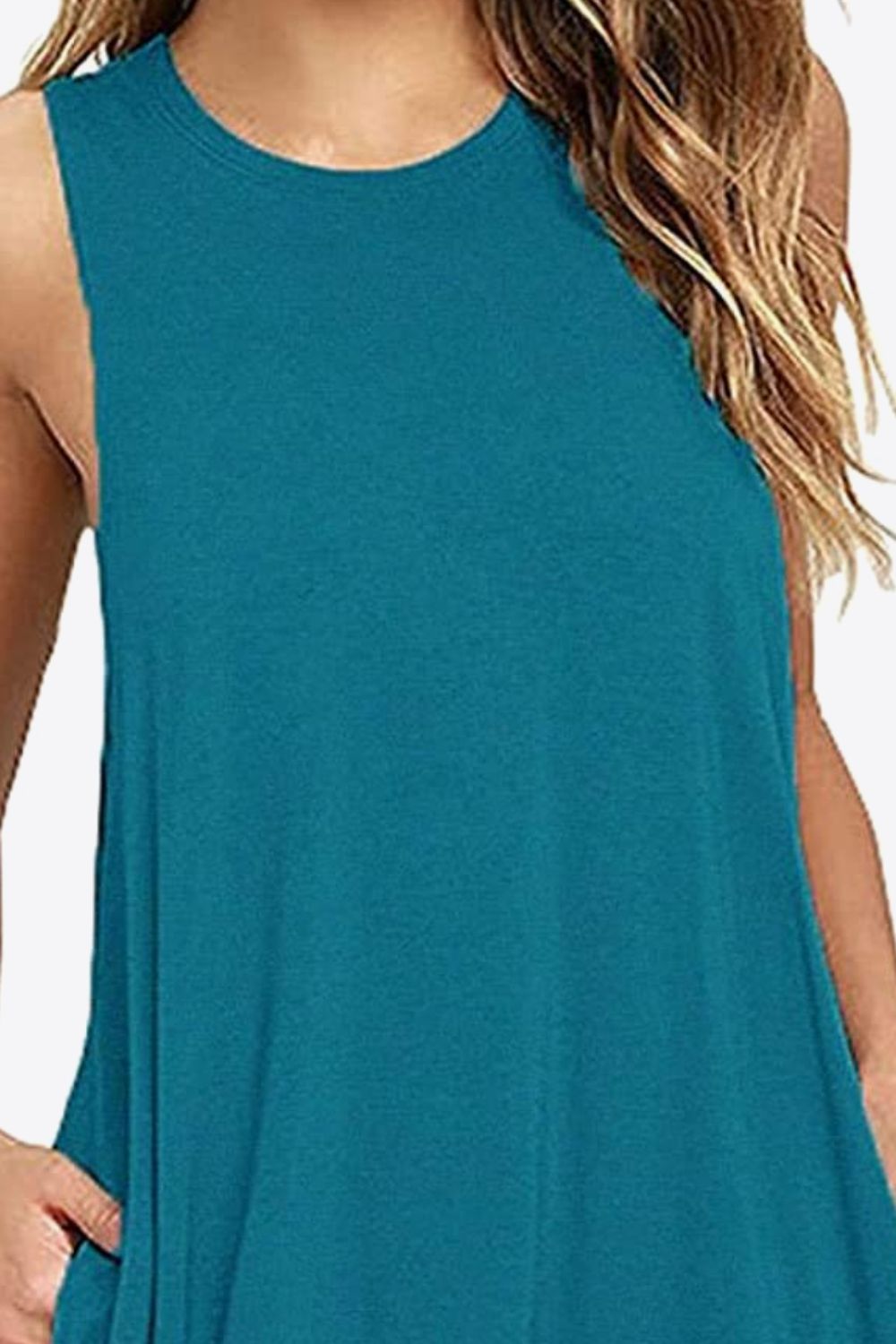 Robe sans manches à col rond et poches - Les secrets de Cath