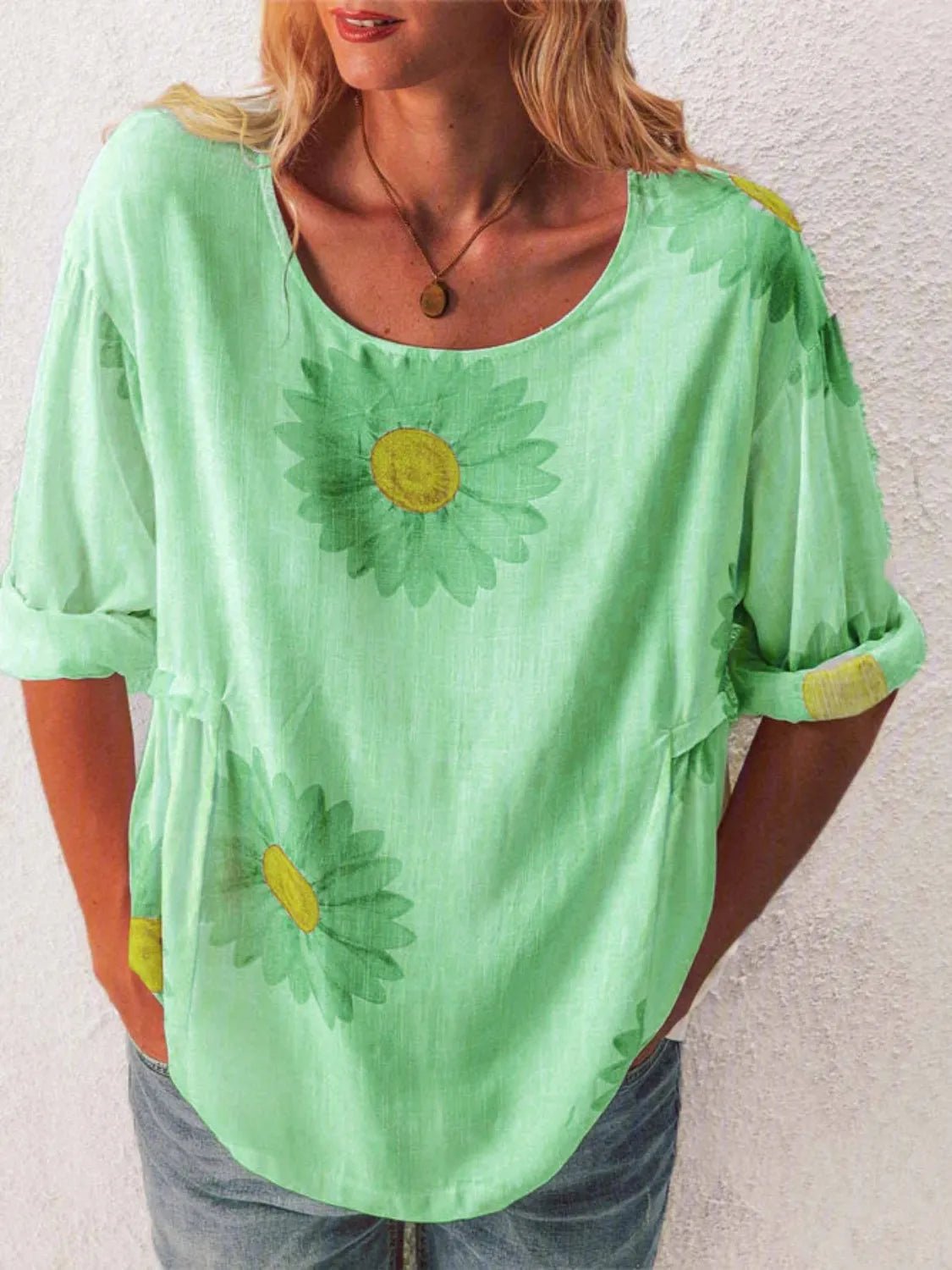 T-shirt à manches courtes et col rond avec imprimé floral - Les secrets de Cath