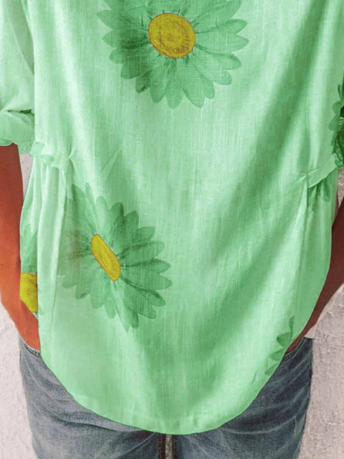 T-shirt à manches courtes et col rond avec imprimé floral - Les secrets de Cath