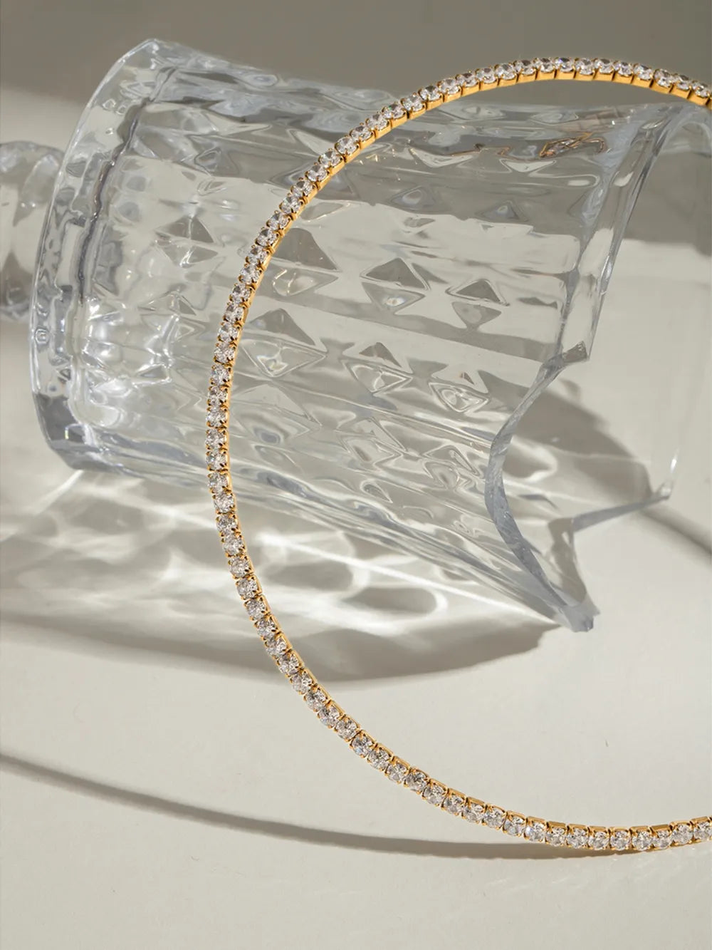 Collier en acier inoxydable incrusté de zircons - Les secrets de Cath