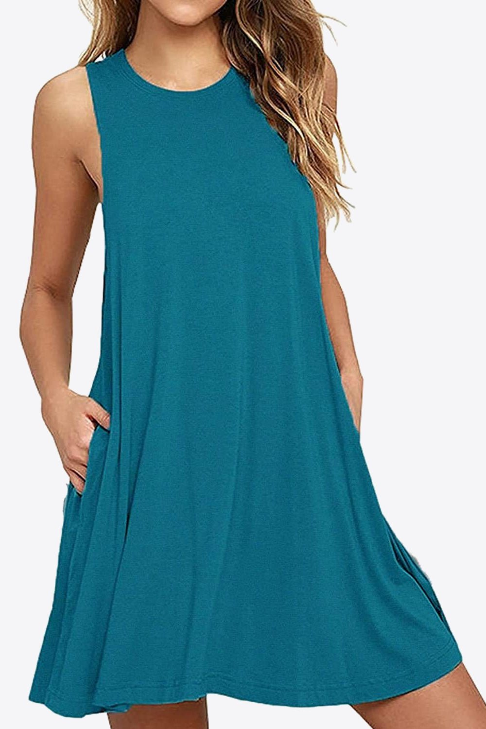 Robe sans manches à col rond et poches - Les secrets de Cath