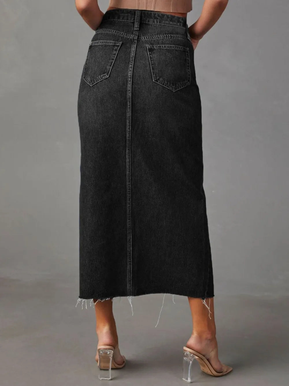 Raw Hem Front Slit Denim Midi Skirt - Les secrets de Cath