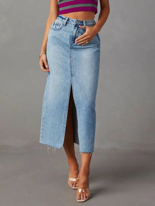 Raw Hem Front Slit Denim Midi Skirt - Les secrets de Cath