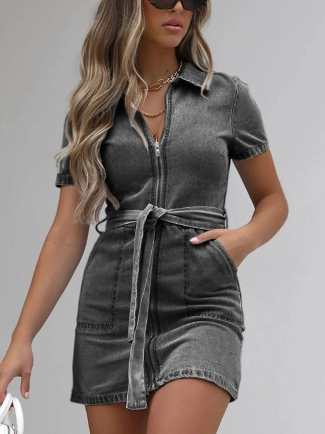 Full Size Zip Front Short Sleeve Denim Dress Plus Size - Les secrets de Cath