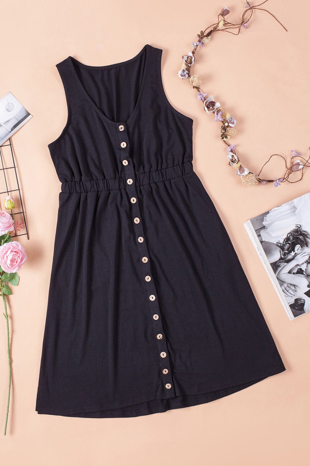 Mini-robe magique boutonnée sans manches - Les secrets de Cath
