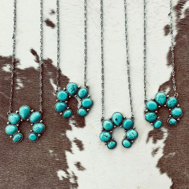 Collier pendentif en alliage de turquoise artificielle - Les secrets de Cath
