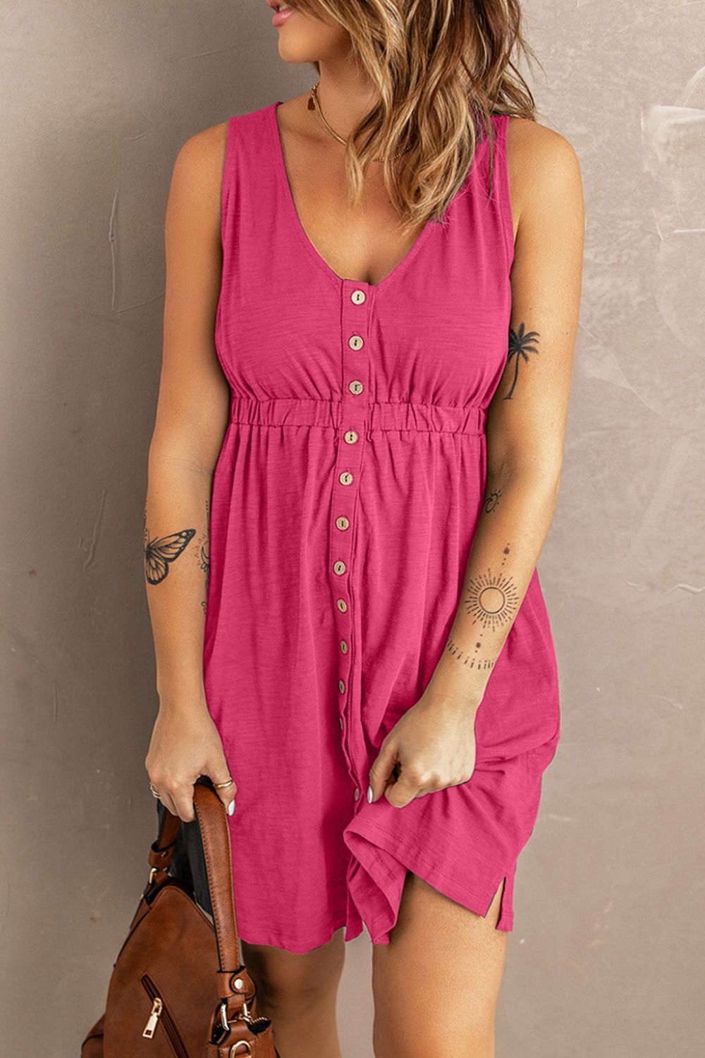 Mini-robe magique boutonnée sans manches - Les secrets de Cath