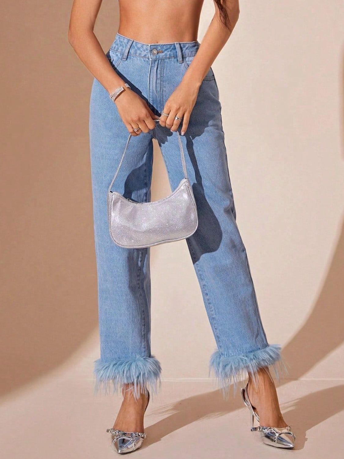 Jean droit taille haute à ourlet pelucheux - Les secrets de Cath