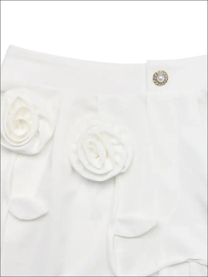 3d flower applique high-waisted shorts