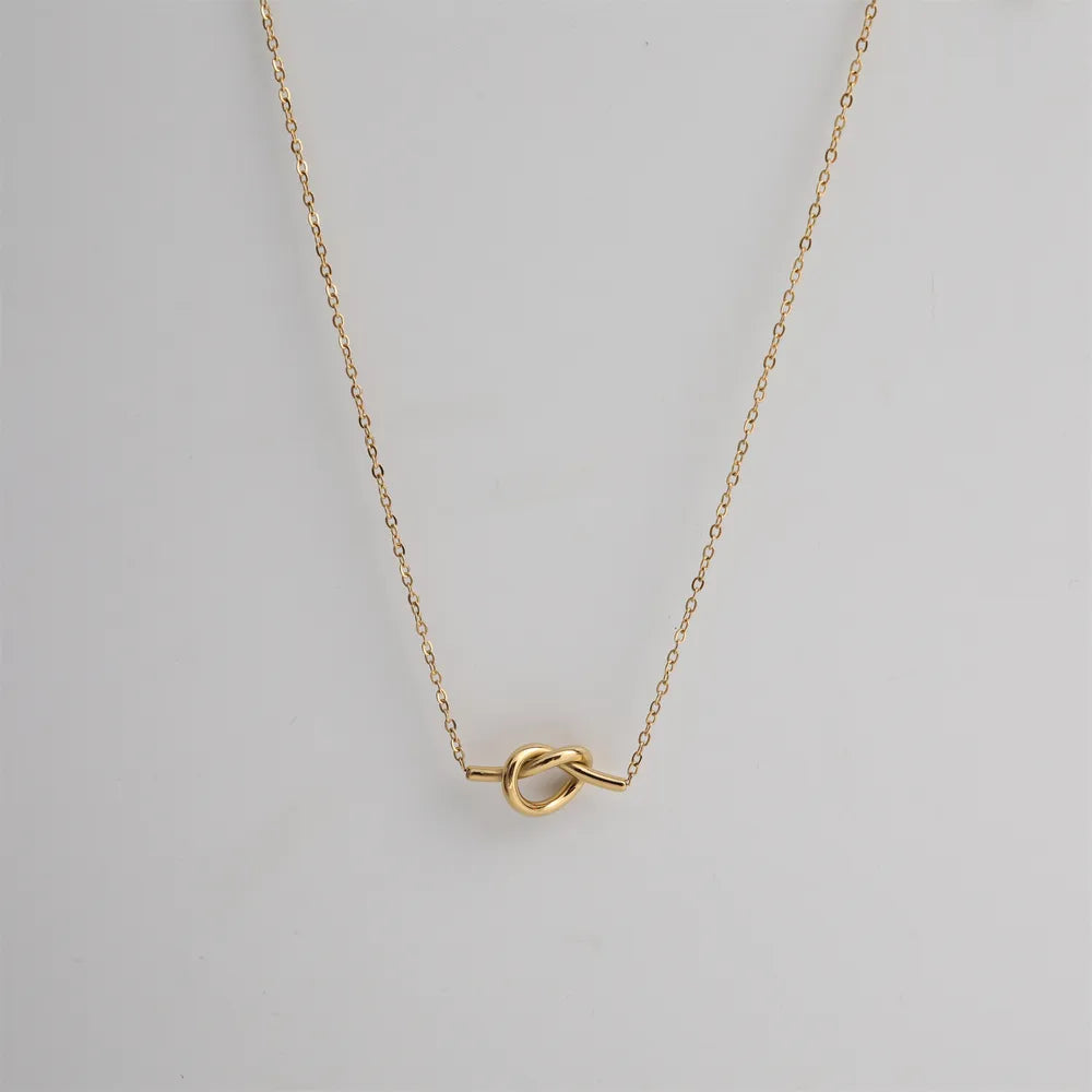 Collier noué plaqué or 18 carats - Les secrets de Cath
