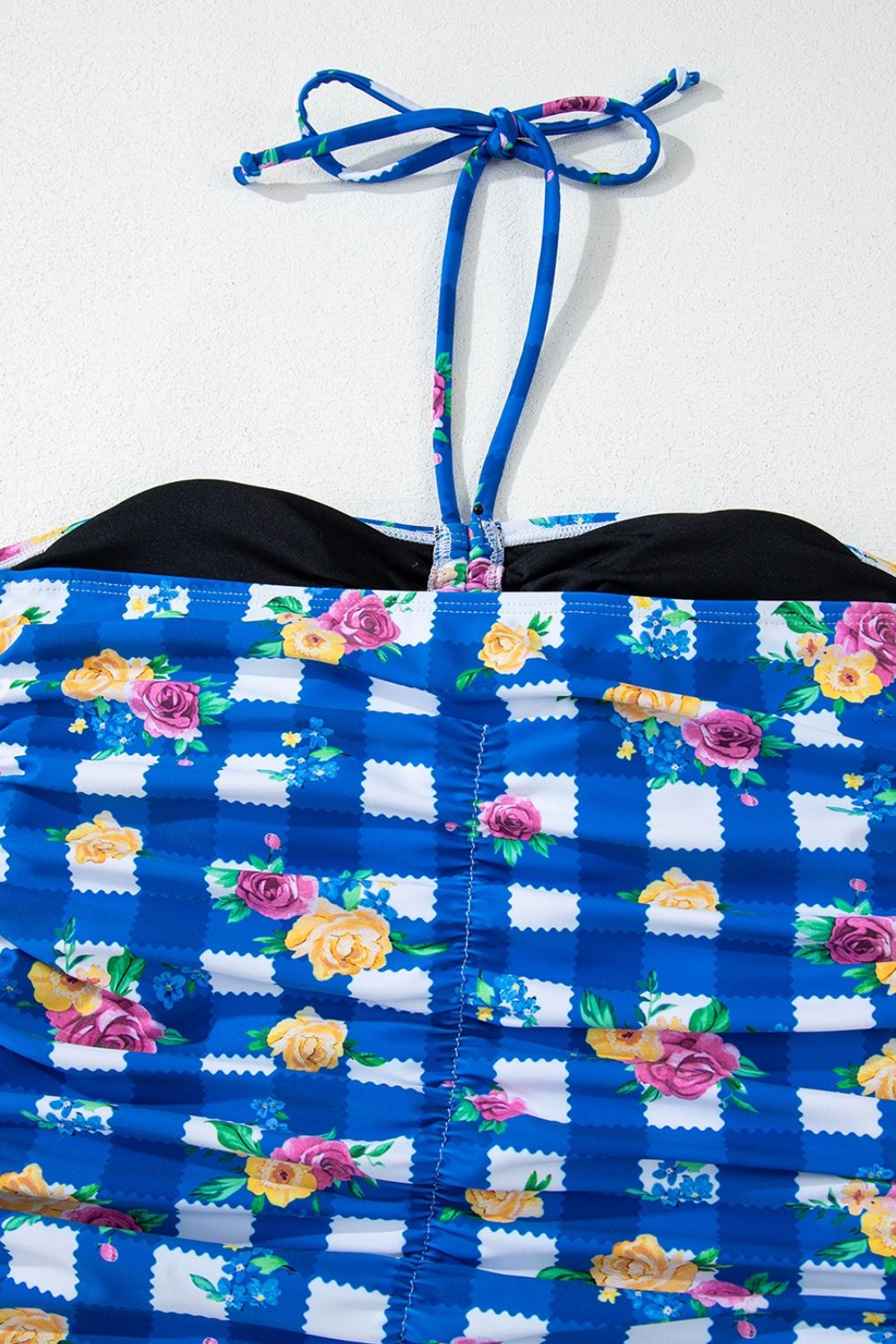Maillot de bain une pièce à motif vichy floral et col licou avec cordon de serrage - Les secrets de Cath