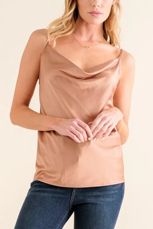 Camisole en satin avec bretelles réglables - Les secrets de Cath