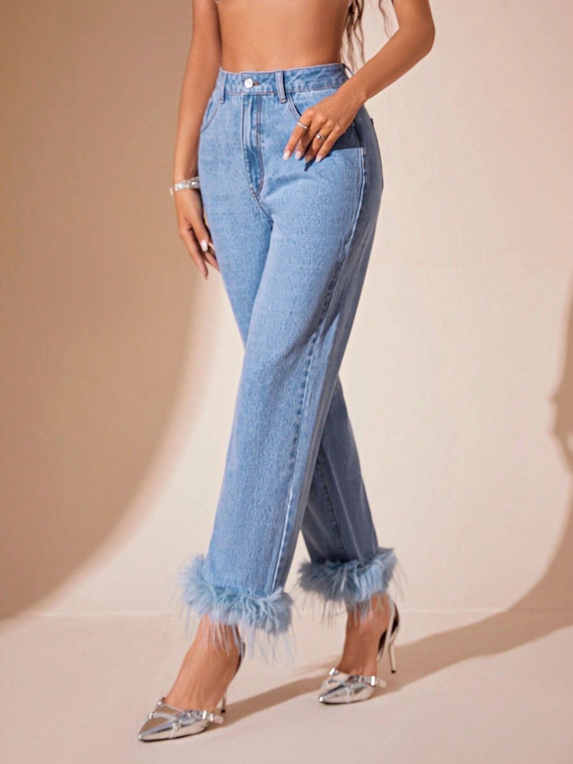Jean droit taille haute à ourlet pelucheux - Les secrets de Cath