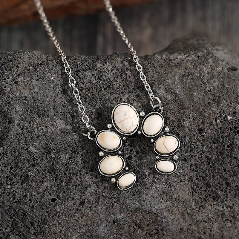 Collier pendentif en alliage de turquoise artificielle - Les secrets de Cath