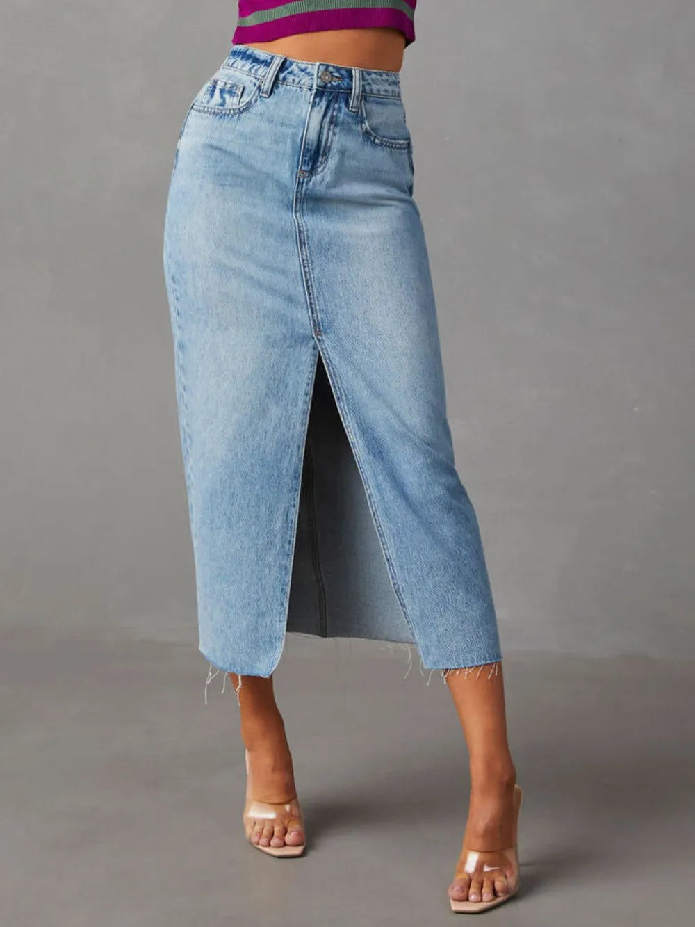 Raw Hem Front Slit Denim Midi Skirt - Les secrets de Cath