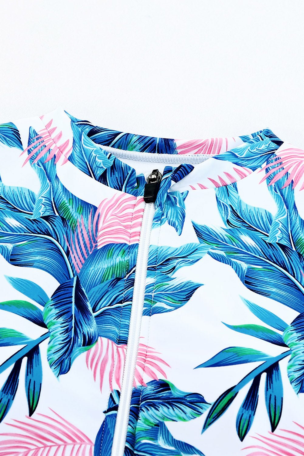 Maillot de bain une pièce imprimé à manches courtes et encochées - Les secrets de Cath