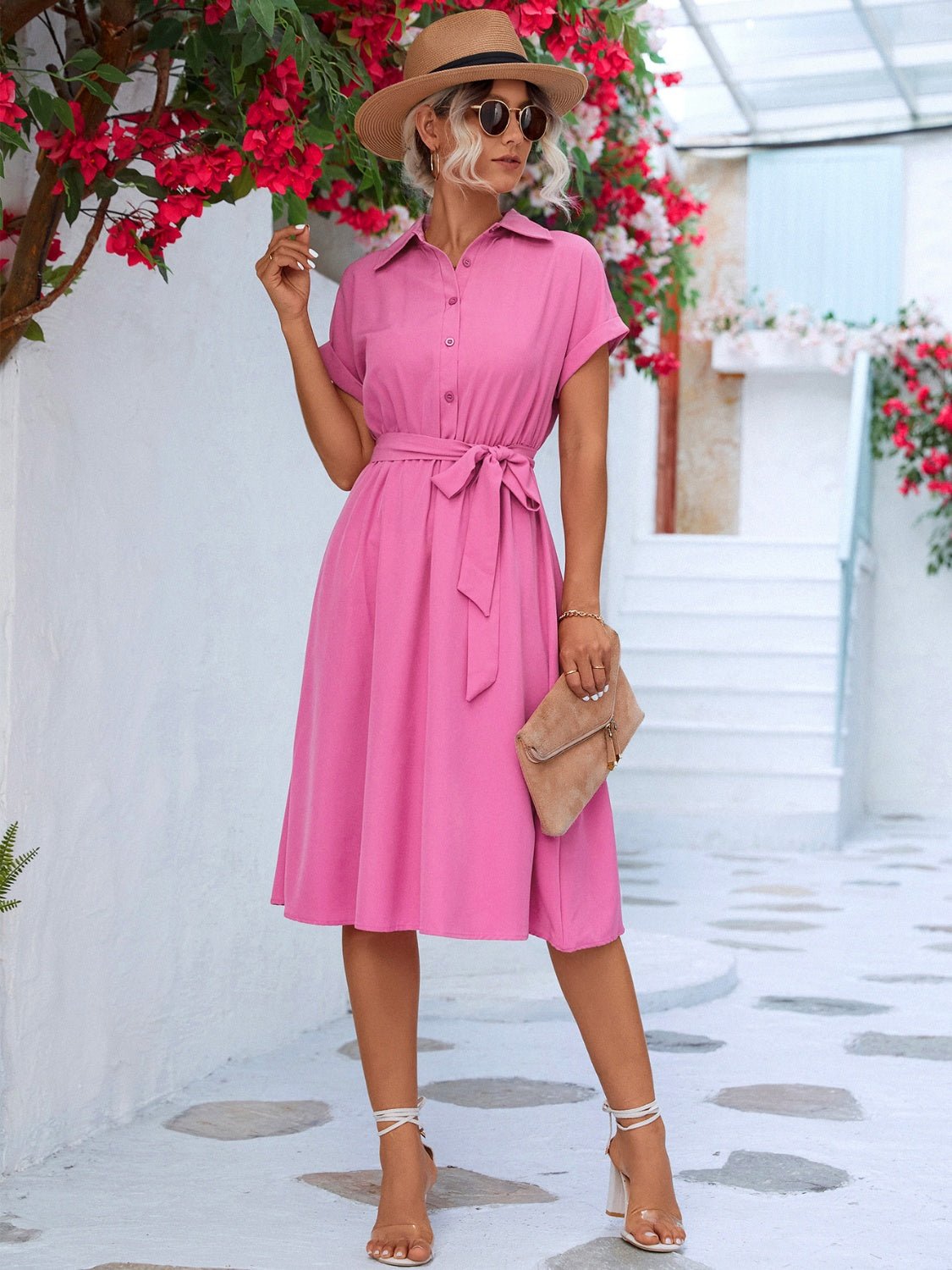 Robe boutonnée à manches courtes et ceinture nouée - Les secrets de Cath