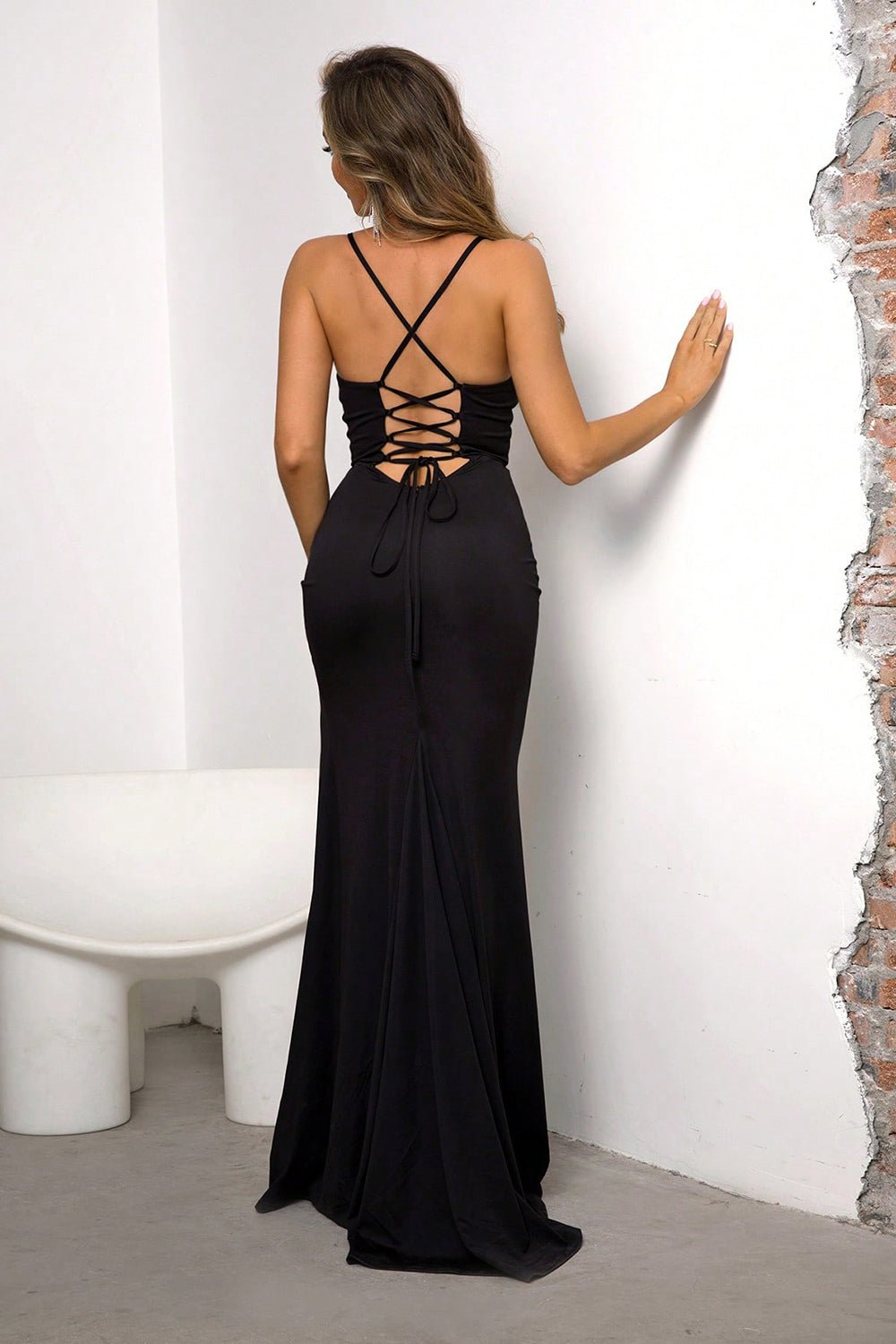Robe fendue à bretelles spaghetti et lacets - Les secrets de Cath