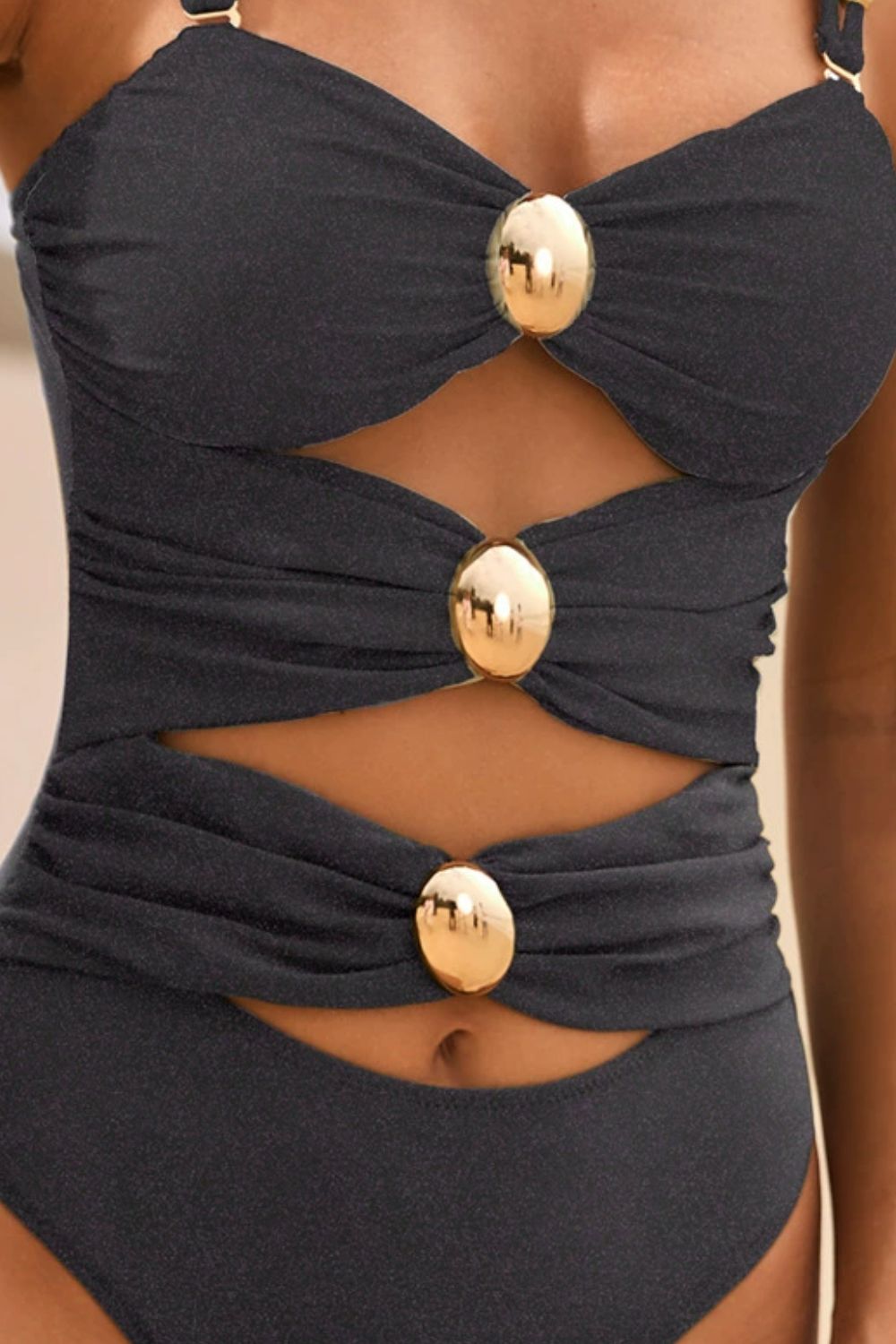Maillot de bain une pièce à décolleté en cœur et froncé - Les secrets de Cath