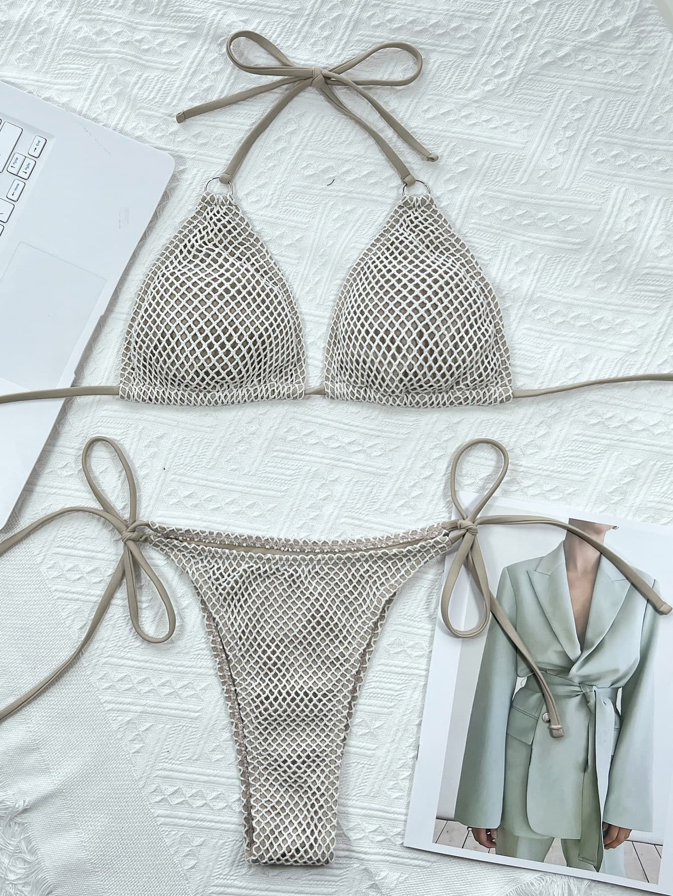 Ensemble bikini dos nu noué - Les secrets de Cath