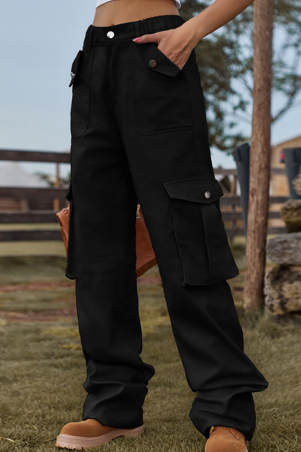 b6e3e85f762c44189def0661ff0179f5-Max