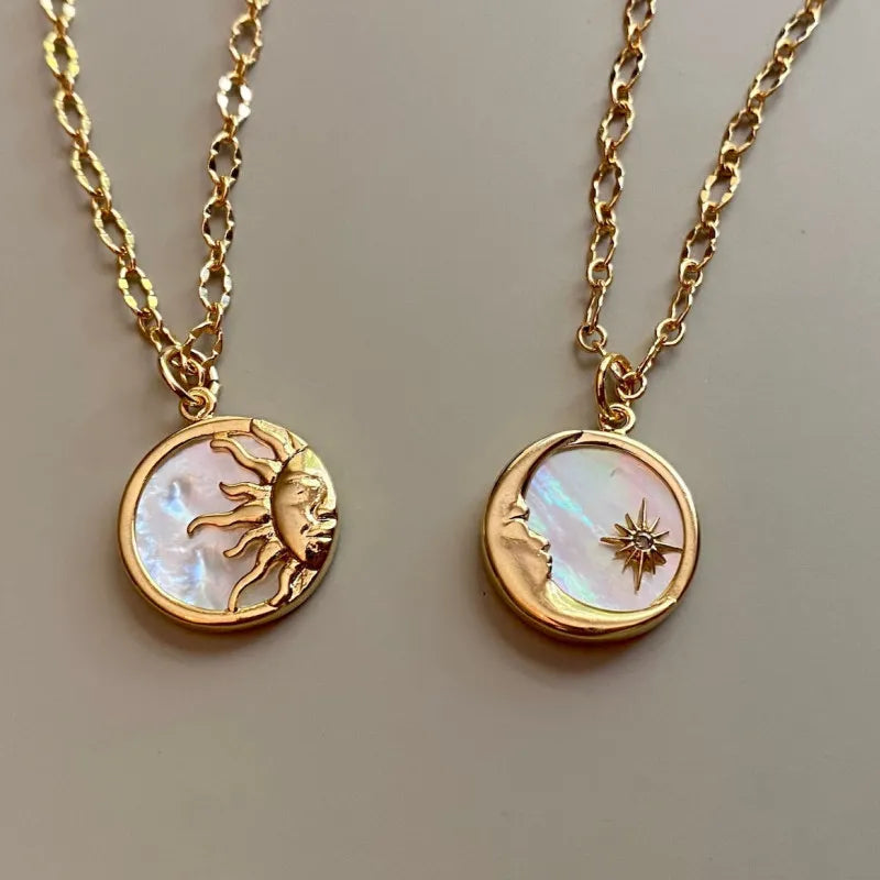 Collier Soleil et Lune en Acier Titane - Les secrets de Cath