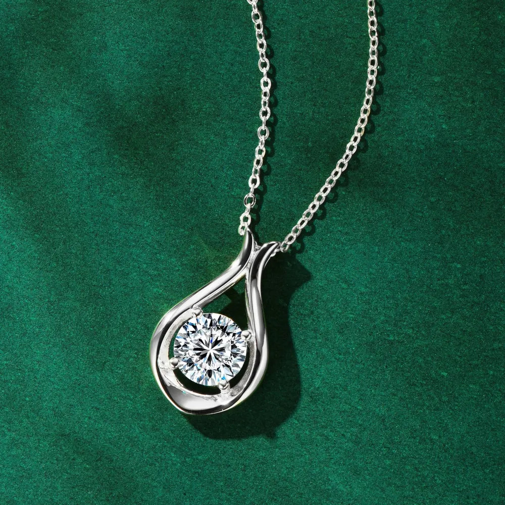 Collier pendentif en argent sterling 925 avec moissanite de 2 carats - Les secrets de Cath