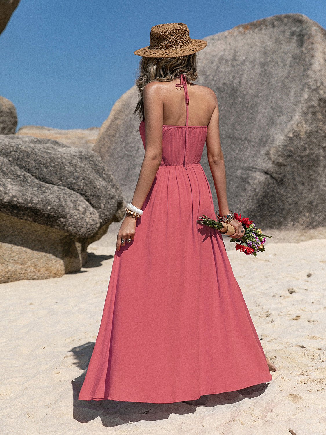 Robe boutonnée sans manches à col en V - Les secrets de Cath